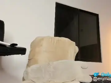 Chaturbate Free Porn Cam of kiryto_babyhot1