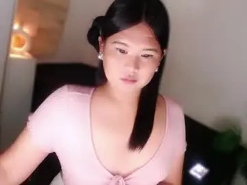 Chaturbate Live Sex Cam of kayleepinay