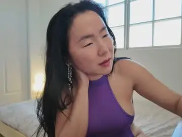 Chaturbate Live Sex Cam of yourlovelykgirlfriend