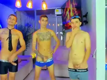 Chaturbate Live Sex Cam of justingtime21