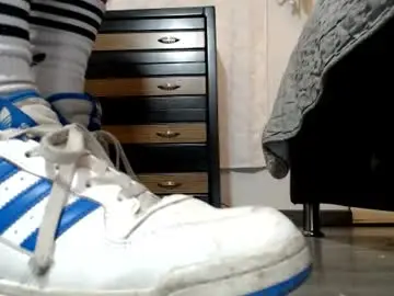 Chaturbate Watch Live Sex Cams of adrian_falcon