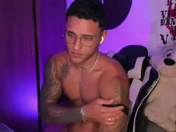 Chaturbate Private Sex Chat of alessandro_vanni
