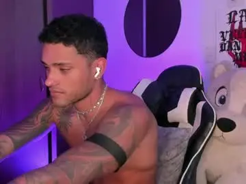 Chaturbate Live Sex Cam of alessandro_vanni