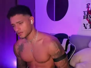 Chaturbate Live Sex Cam of alessandro_vanni