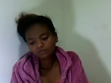 Chaturbate Free Porn Cam of herisse01