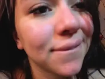 Chaturbate Watch Live Sex Cams of kim_perry_b