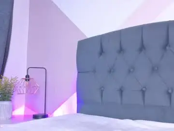 Chaturbate Nude Webcam of sweet_kitty_3