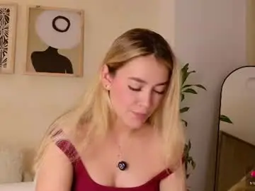 Chaturbate Free Porn Cam of mia_white11