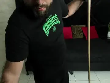 Chaturbate Free Porn Cam of jhon_bear02