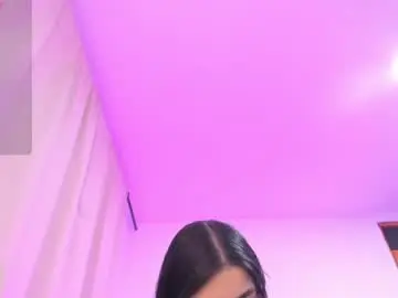 Chaturbate Free Porn Cam of kylie2211