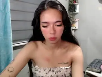 Chaturbate Adult Video Chat of miatrixs