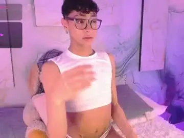Chaturbate Live Sex Cam of owen_jp