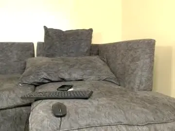 Chaturbate Live Sex Cam of 1_beckah