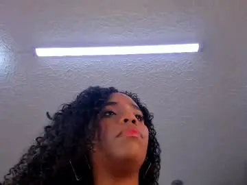 Chaturbate Live Sex Cam of lia_16_