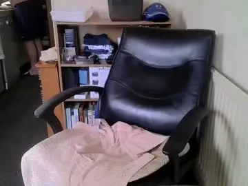 Chaturbate Free Porn Cam of poshman65