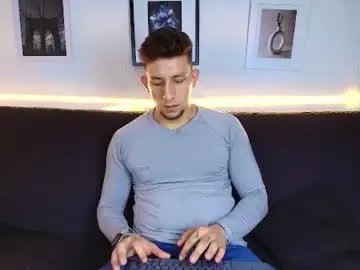 Chaturbate Live Sex of maykol_victoria