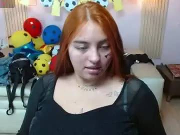 Chaturbate Live Sex Cam of miley_clarck