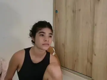 Chaturbate Free Live Porn of sophia_storn