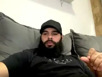 Chaturbate Live Sex Cam of beardmax