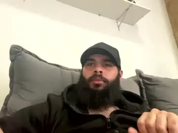 Chaturbate Live Porn of beardmax