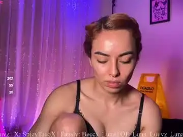 Chaturbate Adult Video Chat of luna_luuvz