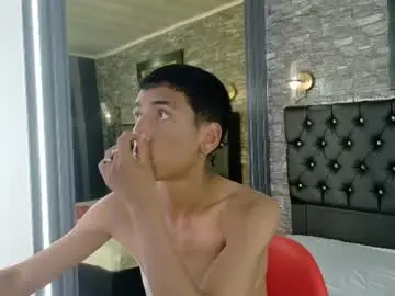 Chaturbate Best live sex cam show of nucitacouple__oficial