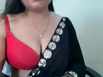 Chaturbate Live Sex Cam of smiley_queen99