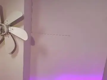 Chaturbate Best live sex cam show of angelkiiss_