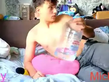 Chaturbate Free Porn Cam of ololkd