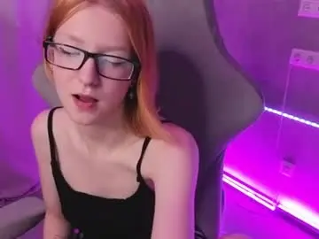 Chaturbate Nude Webcam of emma_dusk