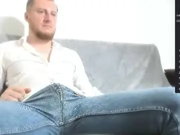 Chaturbate Free Porn Cam of bradryder__