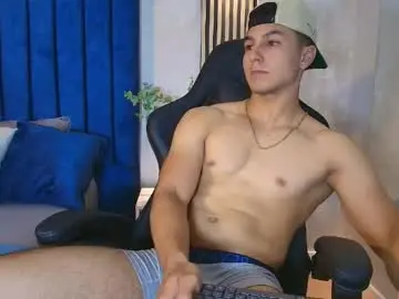 Chaturbate Free Porn Cam of noah_clarkk