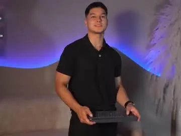Chaturbate Free Live Porn of noah_clarkk