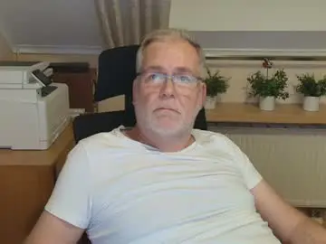 Chaturbate Free Live Porn of subbear1968