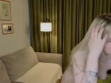 Chaturbate Free Live Porn of chrome_nova