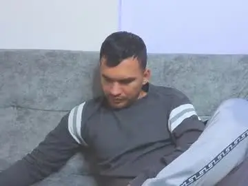 Chaturbate Free Porn Cam of hamiltong12