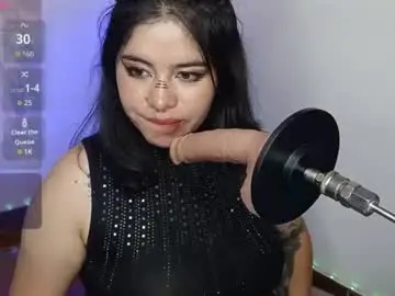 Chaturbate Live Sex Cam of magic_alicee_