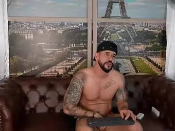 Chaturbate Live Sex Cam of petesevans_1