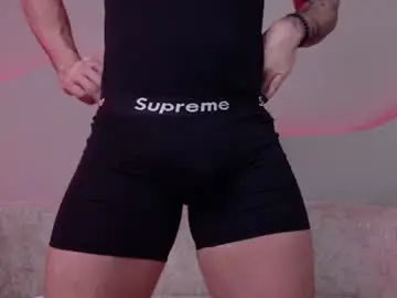 Chaturbate Adult Video Chat of petesevans_1