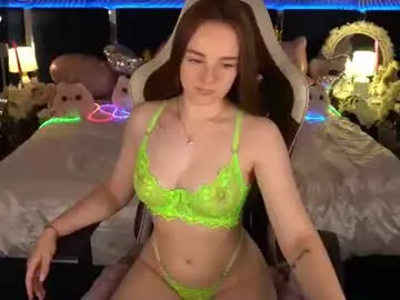Chaturbate Sex Cam of foxyshyyy