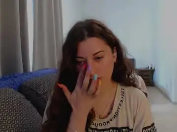 Chaturbate Watch Live Sex Cams of helen_adams_