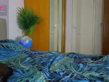 Chaturbate Best live sex cam show of miss_leee