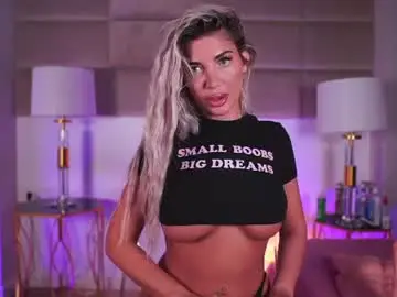 Chaturbate Watch Live Sex Cams of hellenroyy