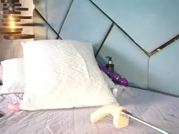 Chaturbate Live Sex Cam of michell_starrr