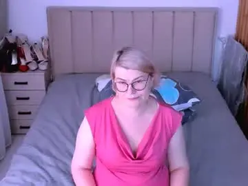 Chaturbate Adult Video Chat of sabrinamacmarren