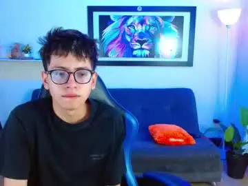 Chaturbate Live Porn of alexcum_18