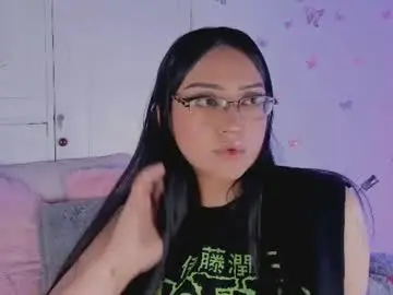 Chaturbate Live Sex Cam of maddyghost