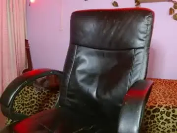 Chaturbate Sex Cam of mariaajuana_