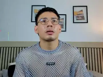 Chaturbate Free Live Porn of timothy_jones1