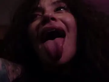 Chaturbate Sex Cam of darknes_lilith18
